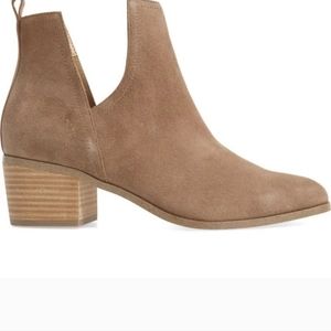 SOLE SOCIETY MADRID TAUPE LEATHER BOOTIES SIZE 7.5